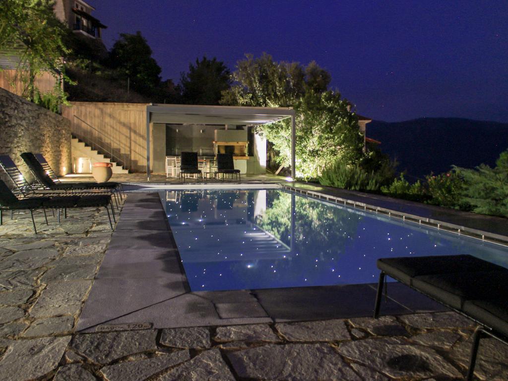 Elafivolia Arachova Suites Экстерьер фото