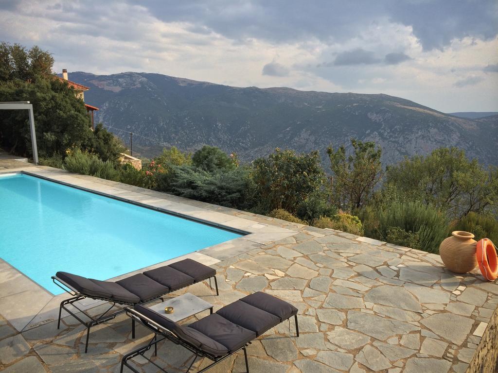 Elafivolia Arachova Suites Экстерьер фото